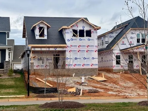 1639 Cross Village Avenue, Kernersville, NC 28284