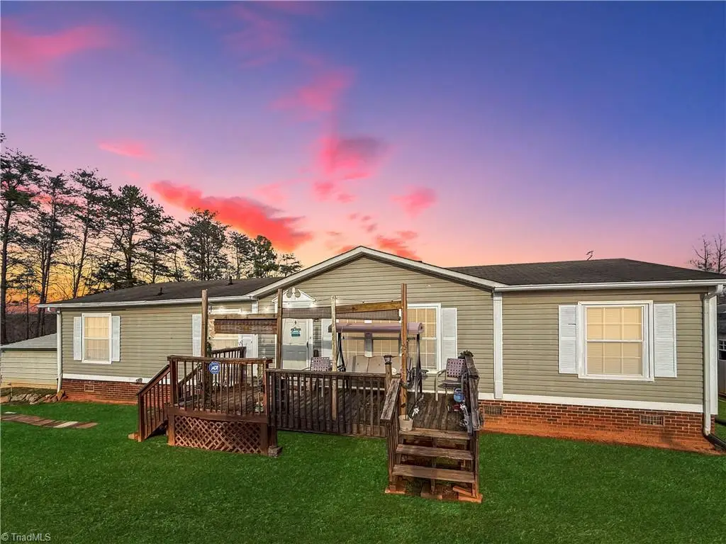 204 Freeman Ridge Trail, Pilot Mountain, NC 27041 - #1