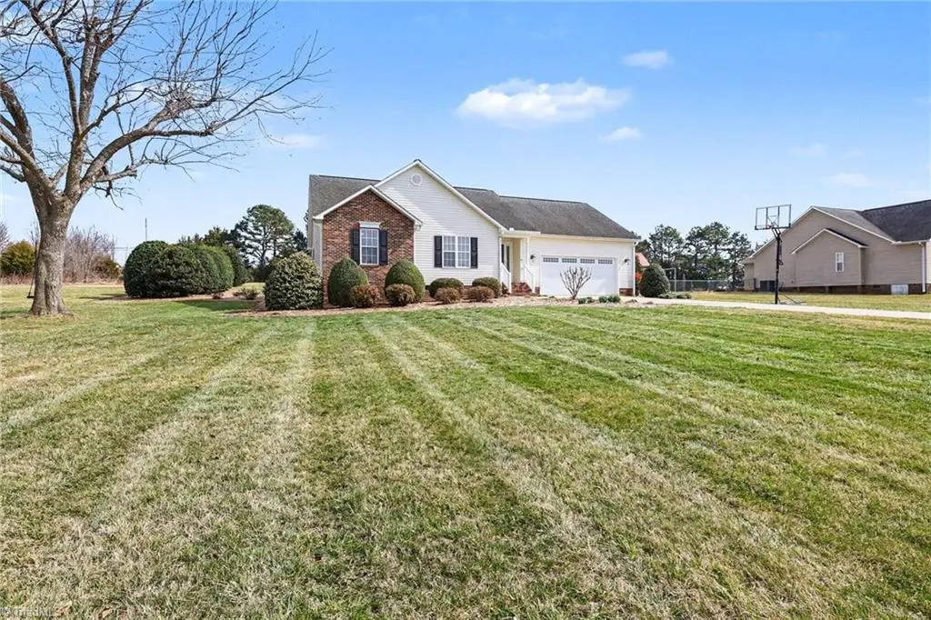 251 Carriage Trace Lane, Lexington, NC 27295 - #1