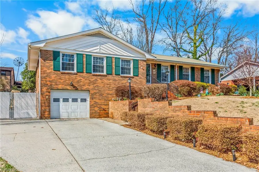 3519 Woodview Drive, High Point, NC 27265 - #3