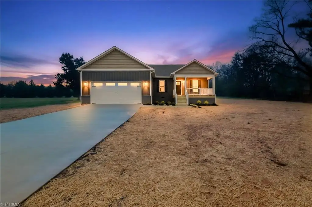 242 Bradley Farm Road, Statesville, NC 28625 - #1