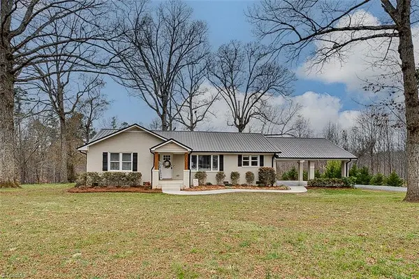 2571 Stutts Road, Asheboro, NC 27205