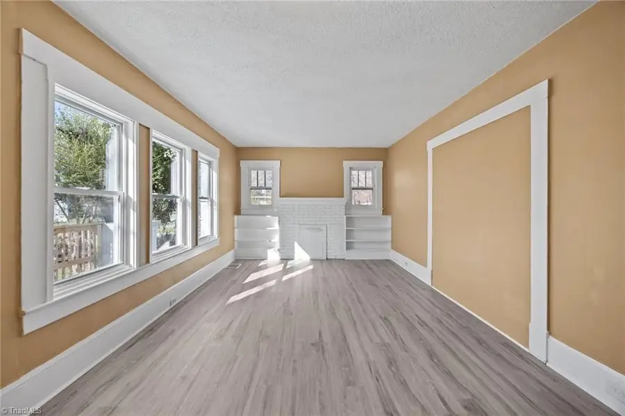 801 E Lexington Avenue, High Point, NC 27262 - #3