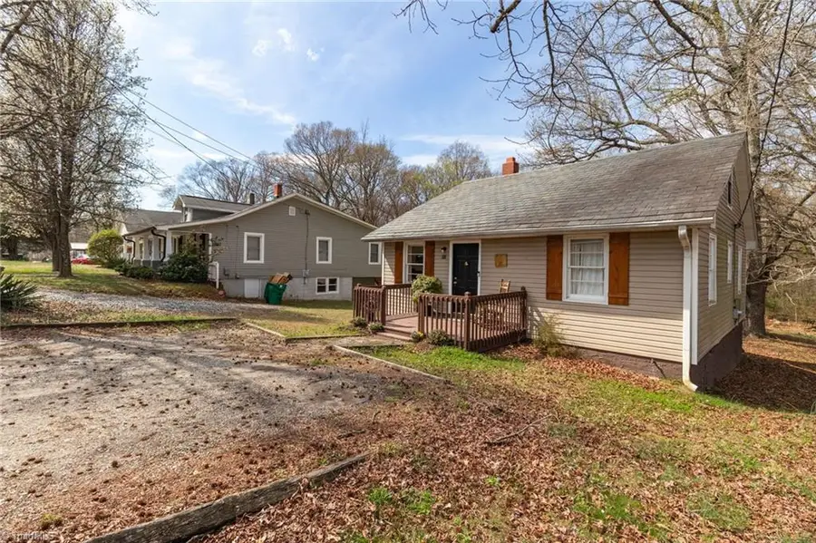 319 Avery Avenue, High Point, NC 27265 - #2