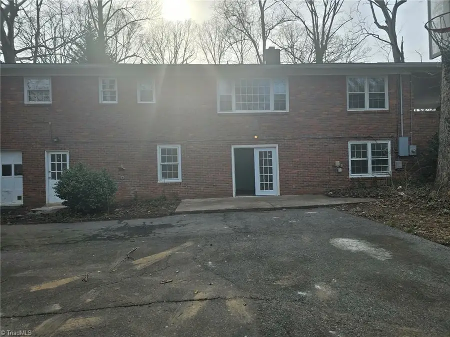 624 Brentwood Court, Winston Salem, NC 27104 - #2