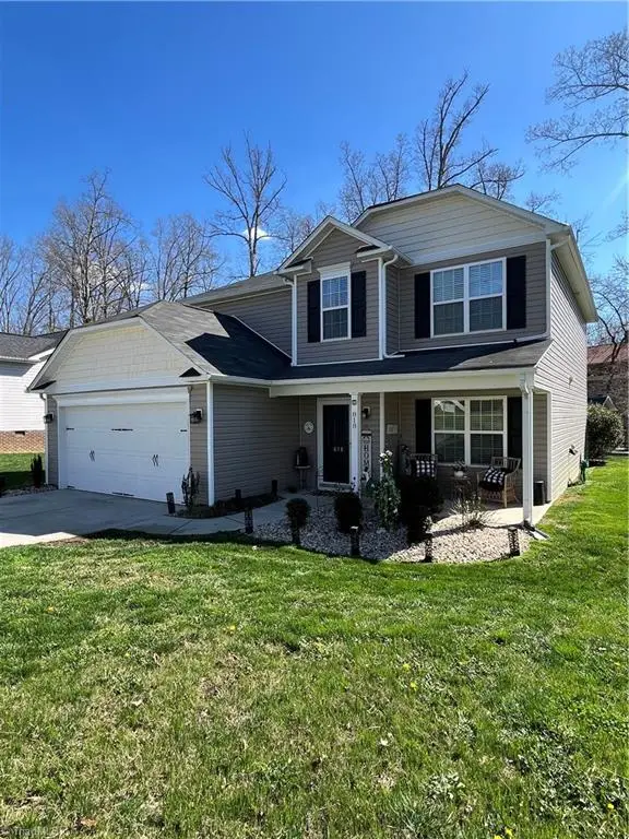 818 Leach Avenue, Thomasville, NC 27360 - #3