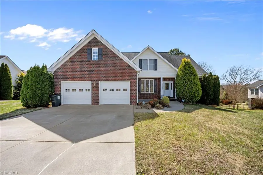 1055 Oxford Lane, King, NC 27021 - #3