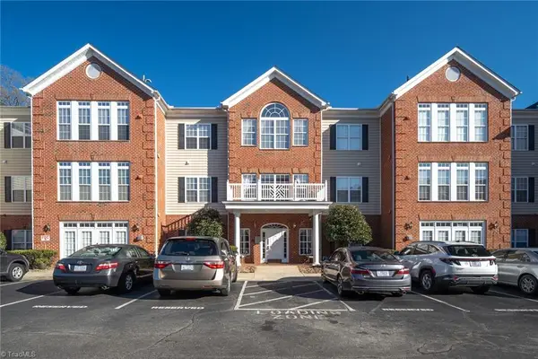 524 College Road #307, Greensboro, NC 27410