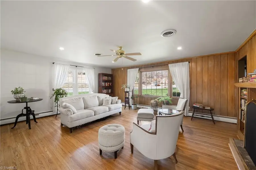 1734 Lancelot Lane, Winston Salem, NC 27103 - #2