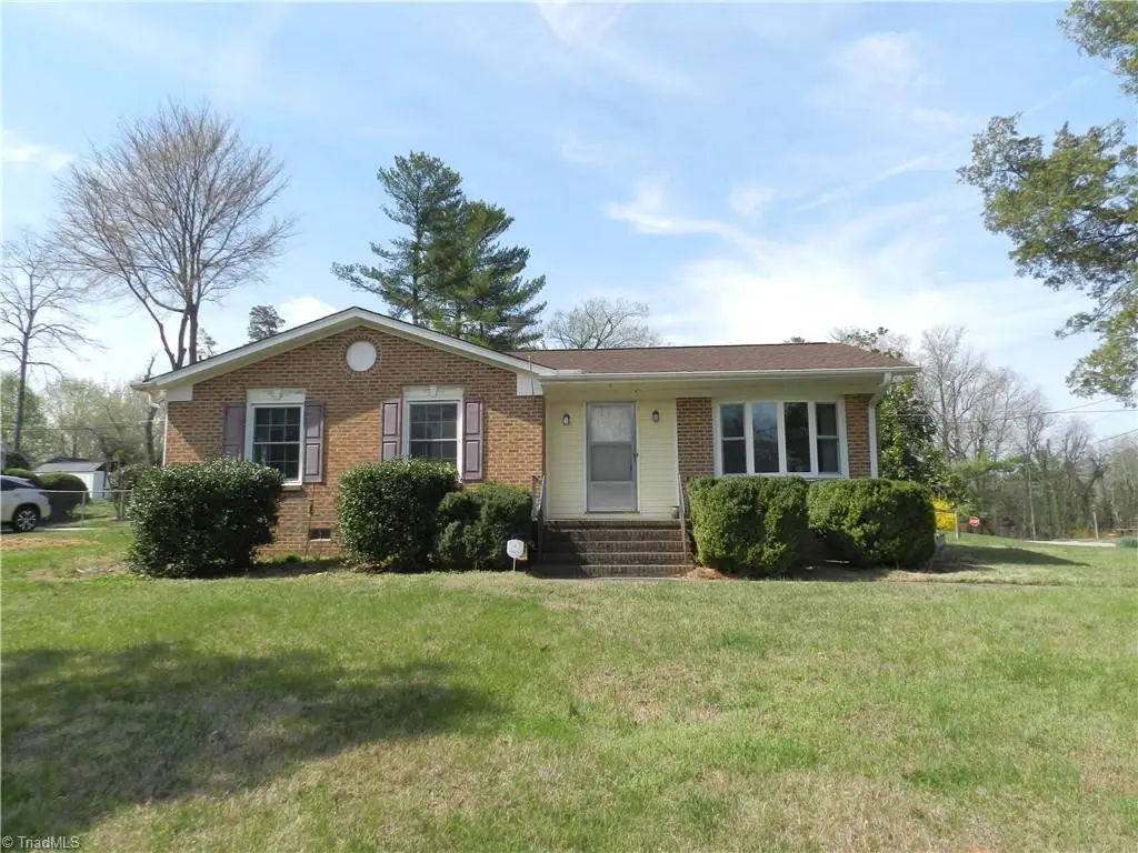 2500 Argonne Boulevard, Greensboro, NC 27407 - #1