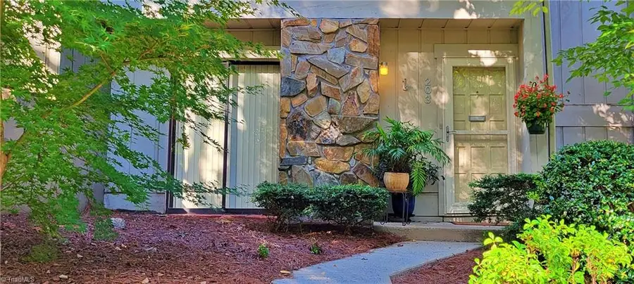 203 Lamplighter Circle, Winston Salem, NC 27104 - #2