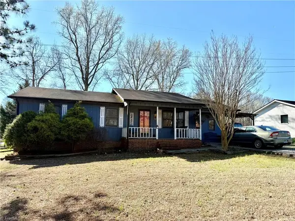 4151 Valley Ridge Drive, Trinity, NC 27370