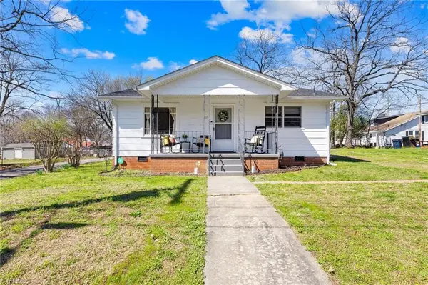 617 Hargrave Street, Lexington, NC 27292