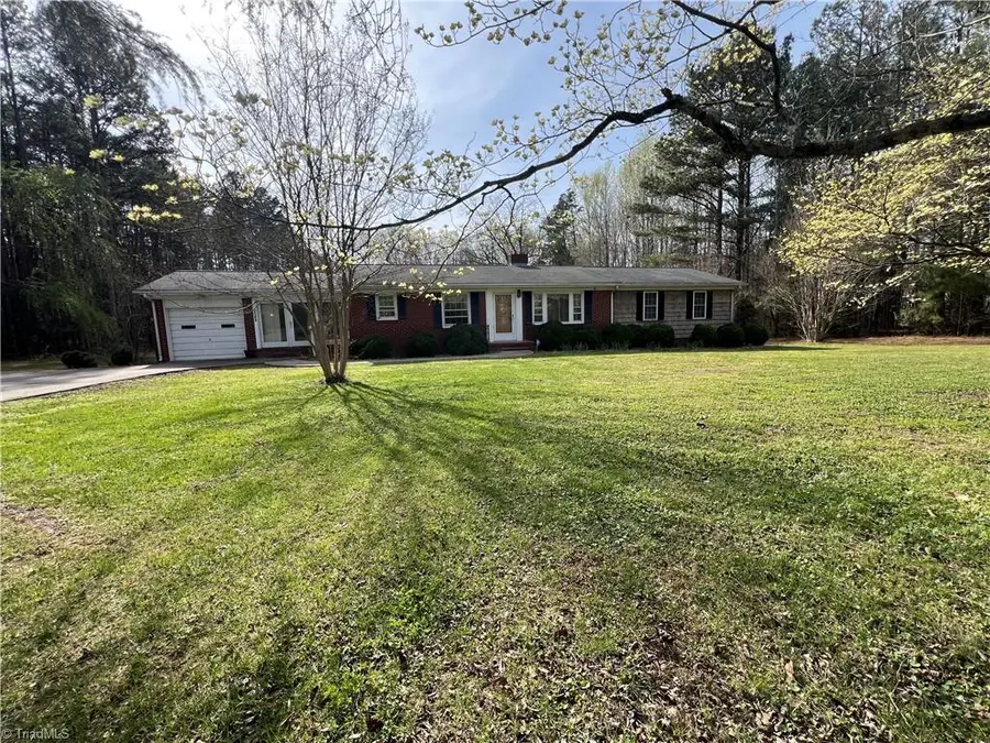 2183 Rowe Road, Lexington, NC 27295 - #2