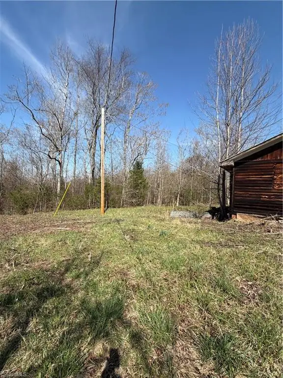 2216 Harvel School Road, Yadkinville, NC 27055