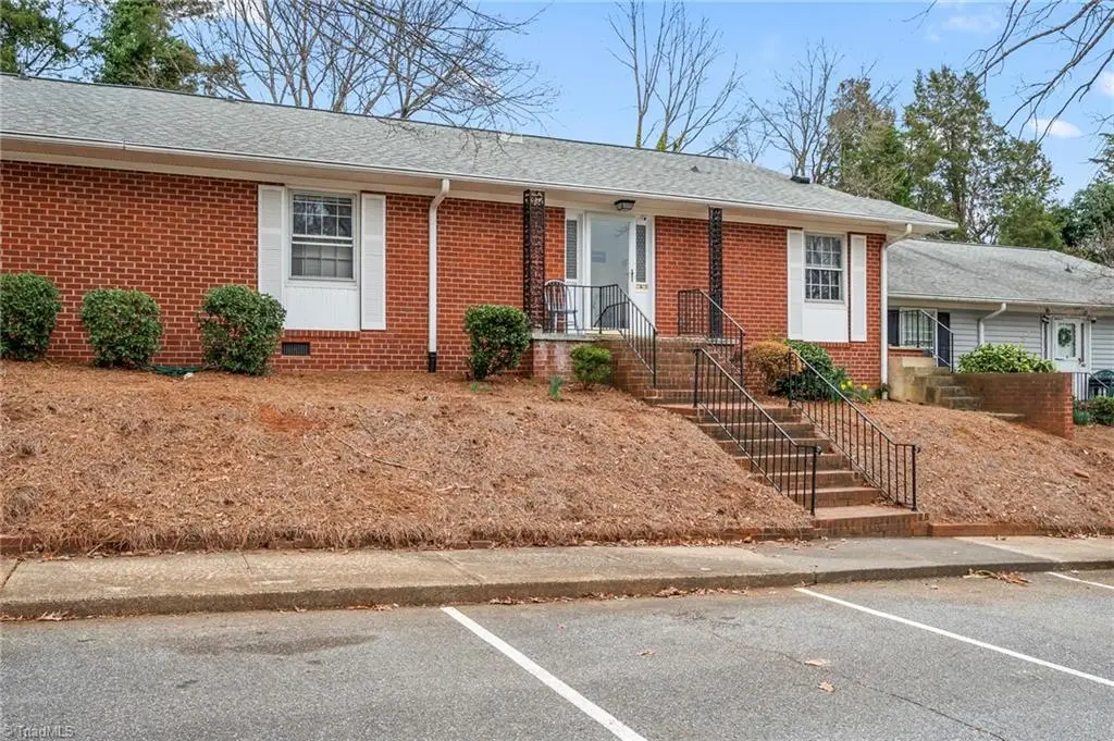 2708 Waldorf Circle, Winston Salem, NC 27106 - #1