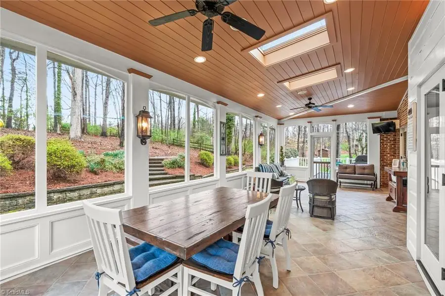 3829 Tangle Oak Drive, Clemmons, NC 27012 - #3