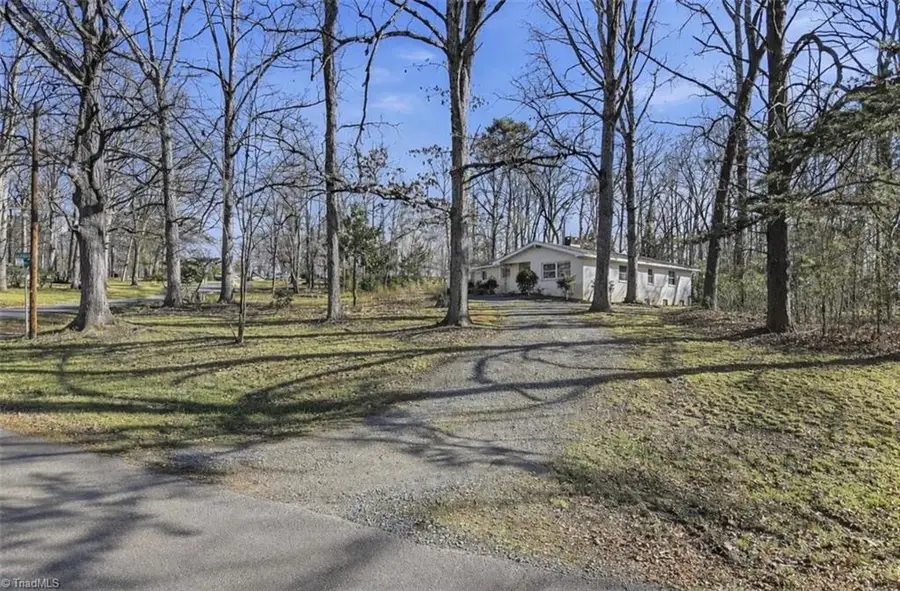 233 Nordwin Drive, Winston Salem, NC 27104 - #2