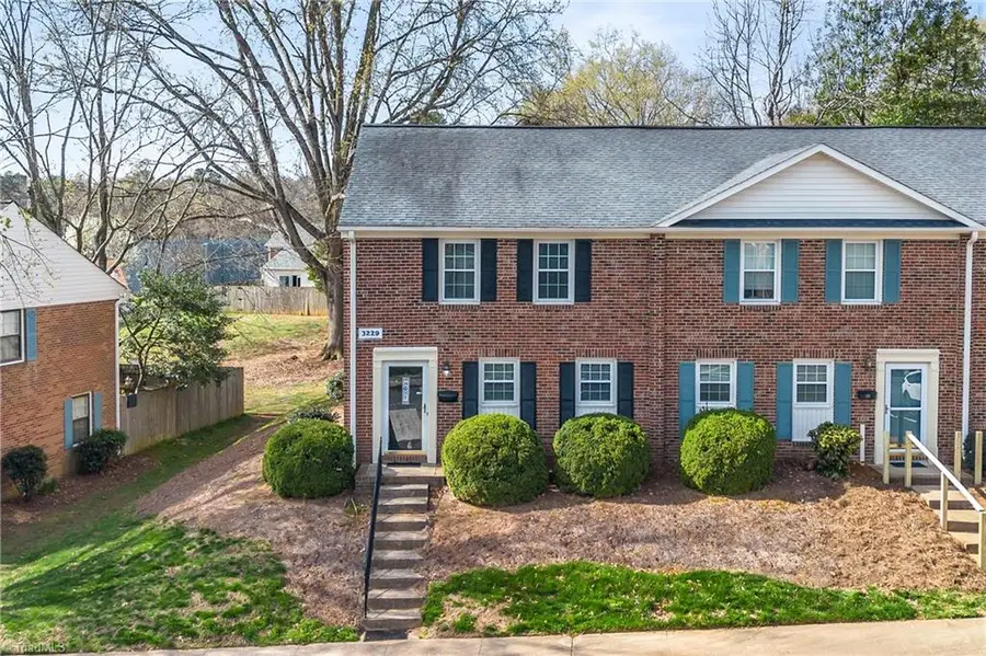 3229 Regents Park Lane #A, Greensboro, NC 27455 - #3