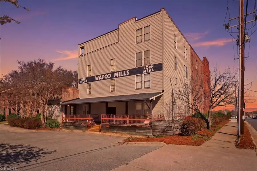 801 W Mcgee Street, Greensboro, NC 27401 - #3