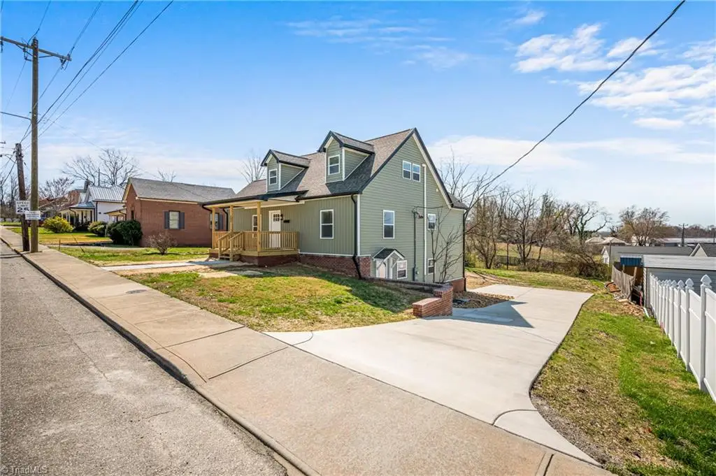 303 Orchard Street, Mount Airy, NC 27030 - #1