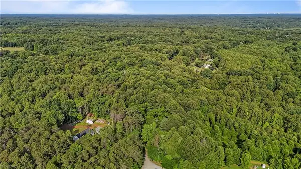 6910 Long Meadow Lane, Whitsett, NC 27377