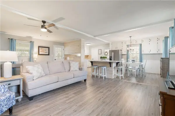 1401 Lambs Lane, Kernersville, NC 27284