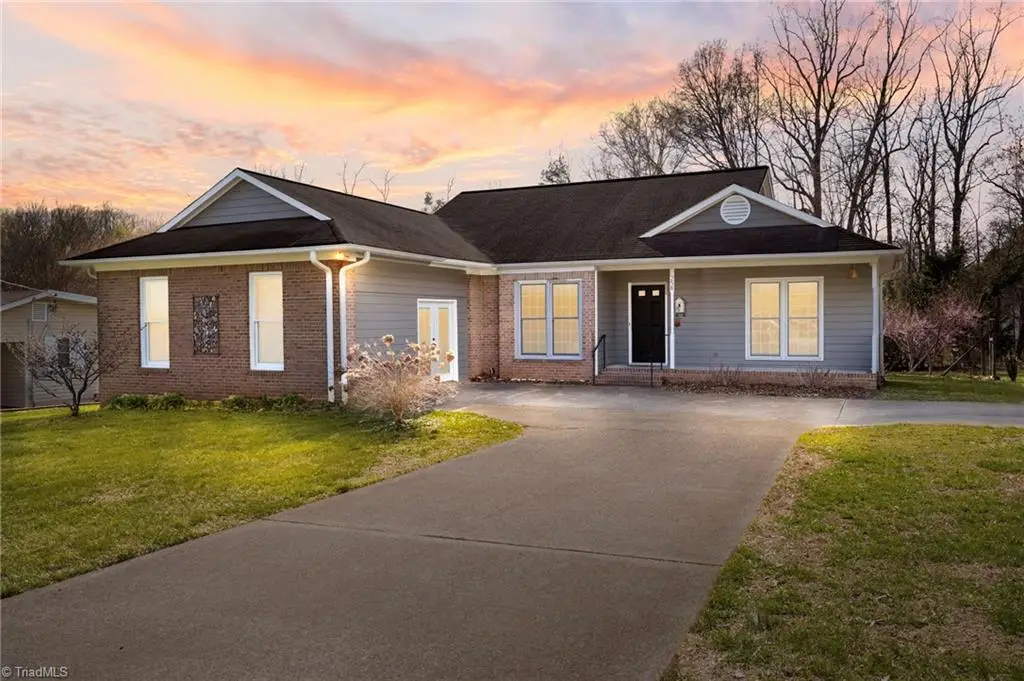 258 Carter Circle, Winston Salem, NC 27106 - #1