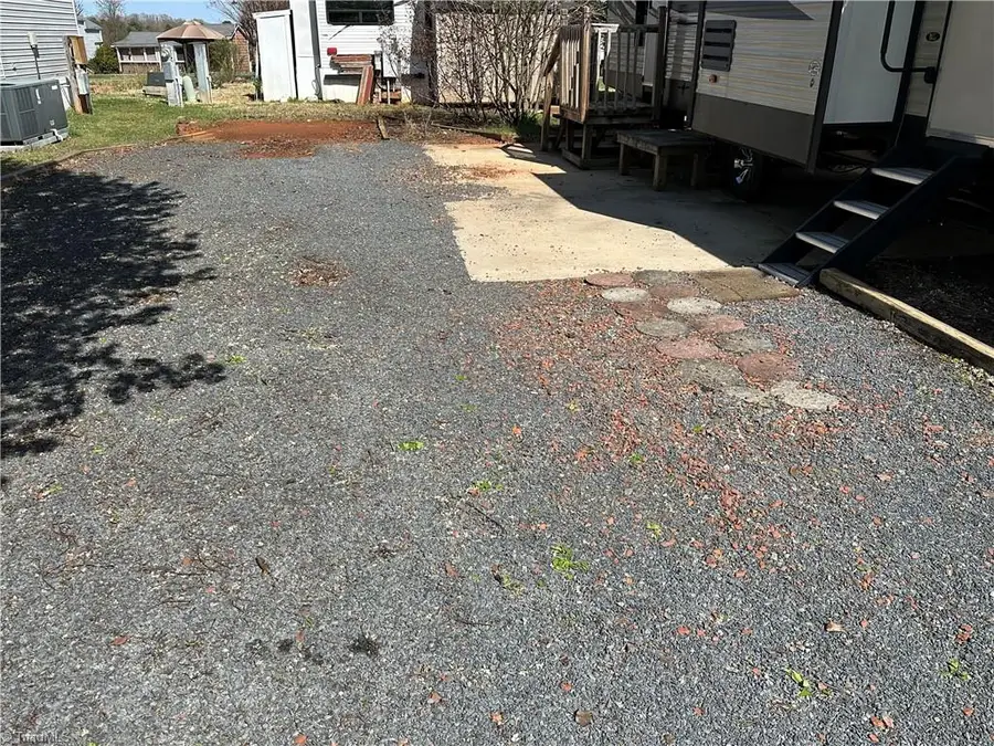 109 Gregory Drive, New London, NC 28127 - #3