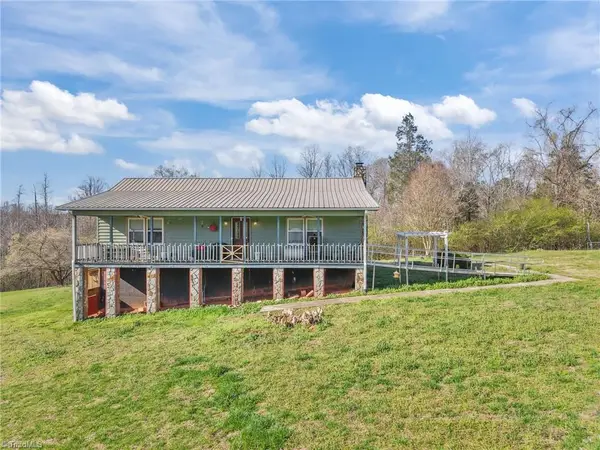 487 King Road, Seagrove, NC 27341