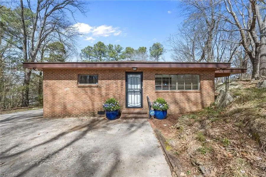 828 Martin Luther King Jr Drive, Asheboro, NC 27203 - #2