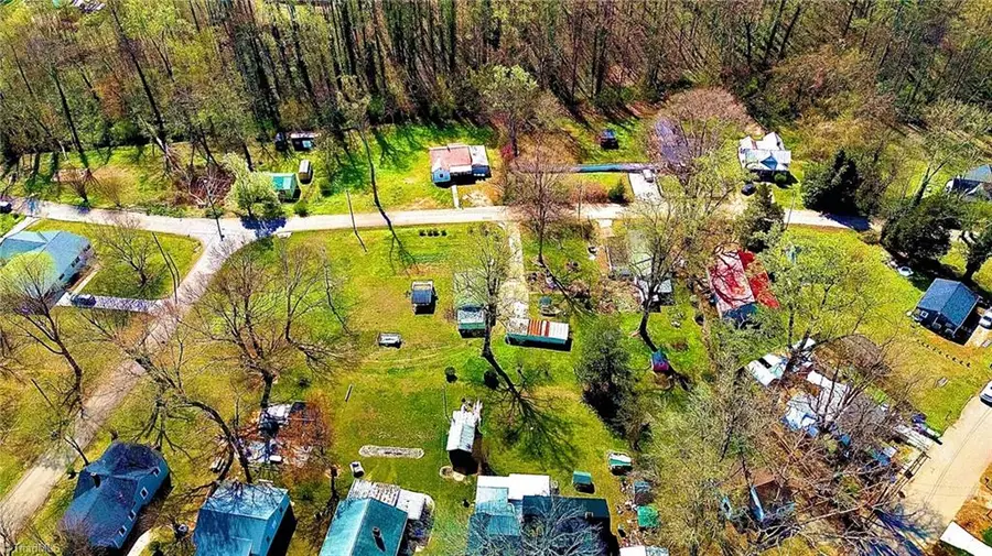 208 Aberdeen Drive, Lexington, NC 27292 - #3