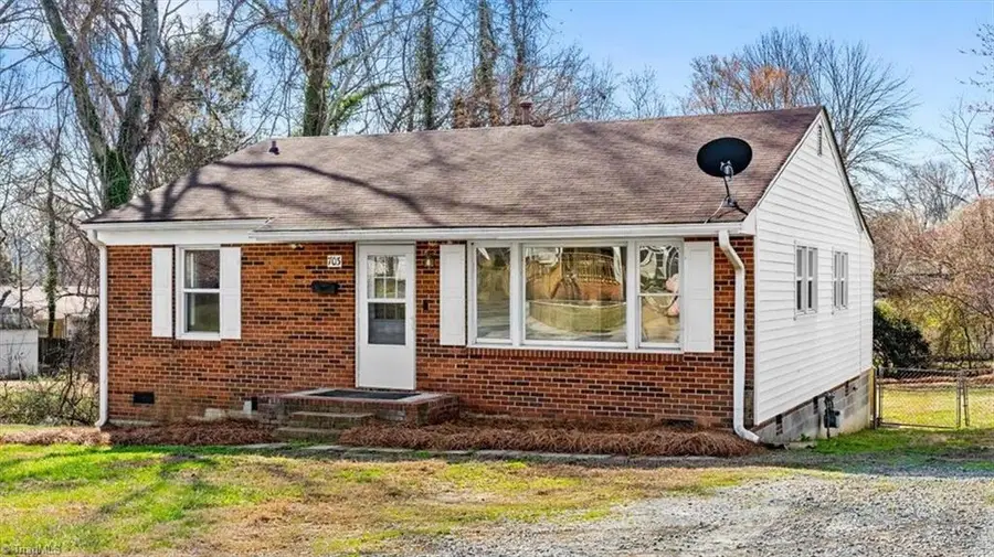 703 Garrett Street, Greensboro, NC 27406 - #2