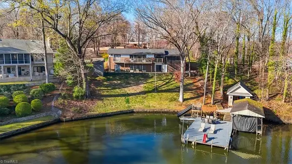 122 Mallard Point, Mount Gilead, NC 27306