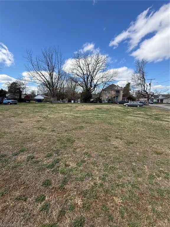 1410 Cloverdale Street, High Point, NC 27260 - #3