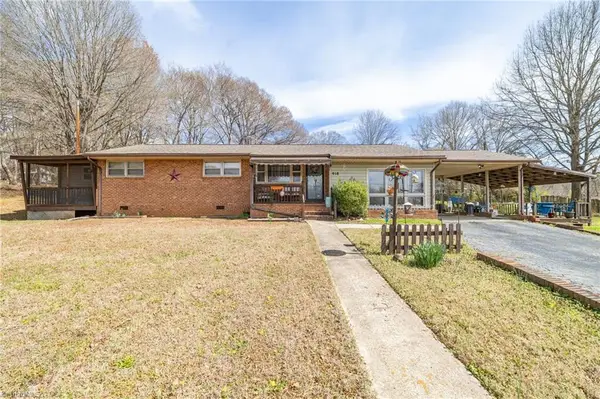 918 Hampton Street, Eden, NC 27288