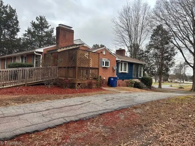 4621 Shattalon Drive, Winston Salem, NC 27106 - #3