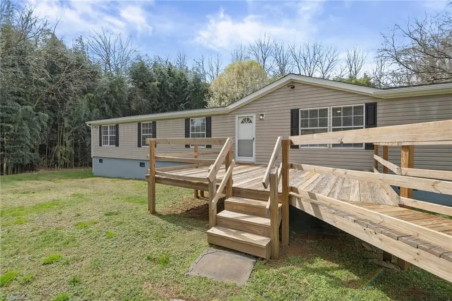 248 Mulberry Park Road, North Wilkesboro, NC 28659 - #3