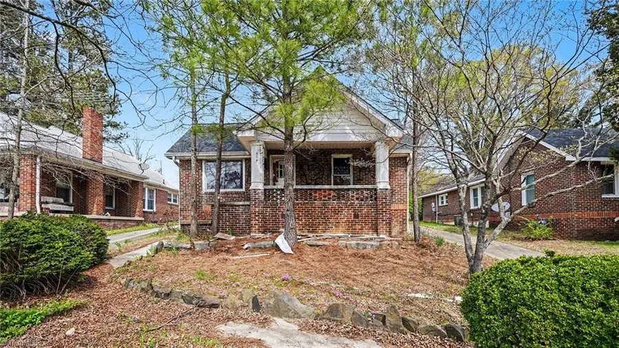604 Chandler Avenue, High Point, NC 27262 - #2