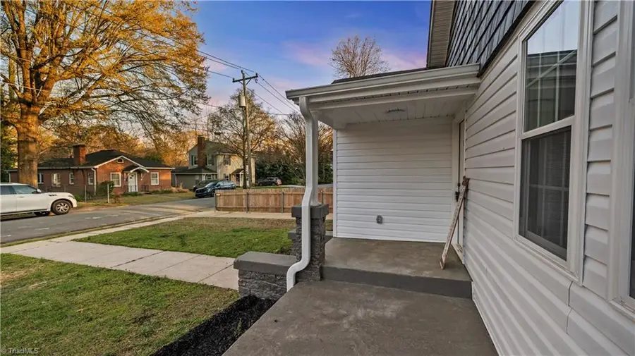 615 Atwater Street, Burlington, NC 27215 - #3