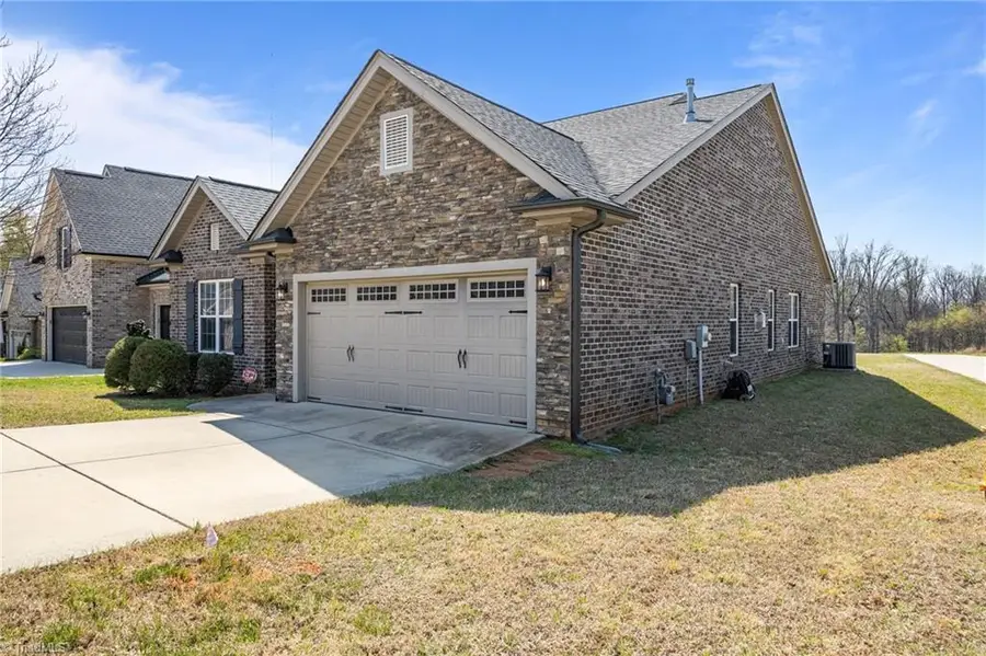 6459 Rains-davis Drive, Kernersville, NC 27284 - #2