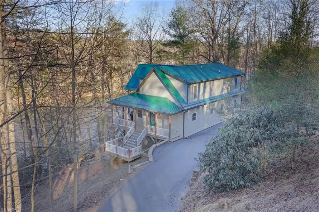 490 Blue Heron Lane, Wilkesboro, NC 28697 - #1