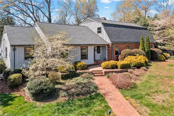 1903 Huntington Road, Greensboro, NC 27408