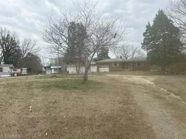 2140 W Us Highway 64, Lexington, NC 27295 - #1