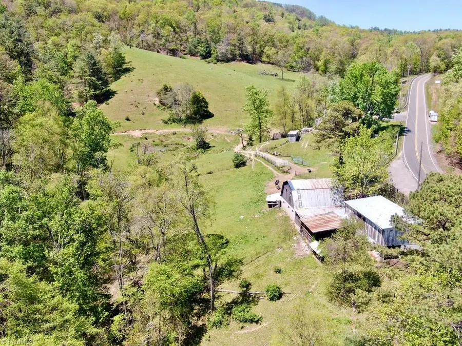 14691 N Nc Highway 16, Millers Creek, NC 28651 - #3