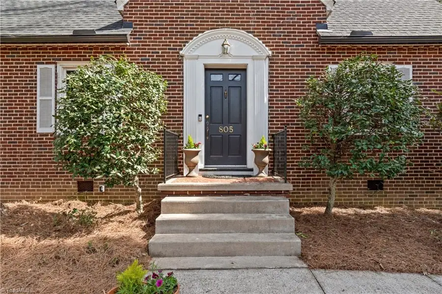 805 Magnolia Street, Winston Salem, NC 27103 - #3