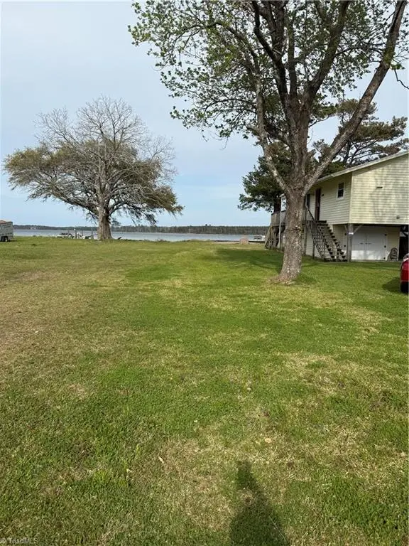 197 S River Drive, Beaufort, NC 28516 - #2