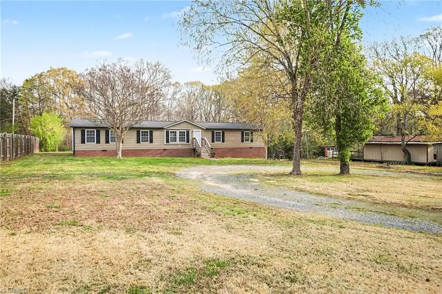 4022 Plum Tree Road, Climax, NC 27233 - #3