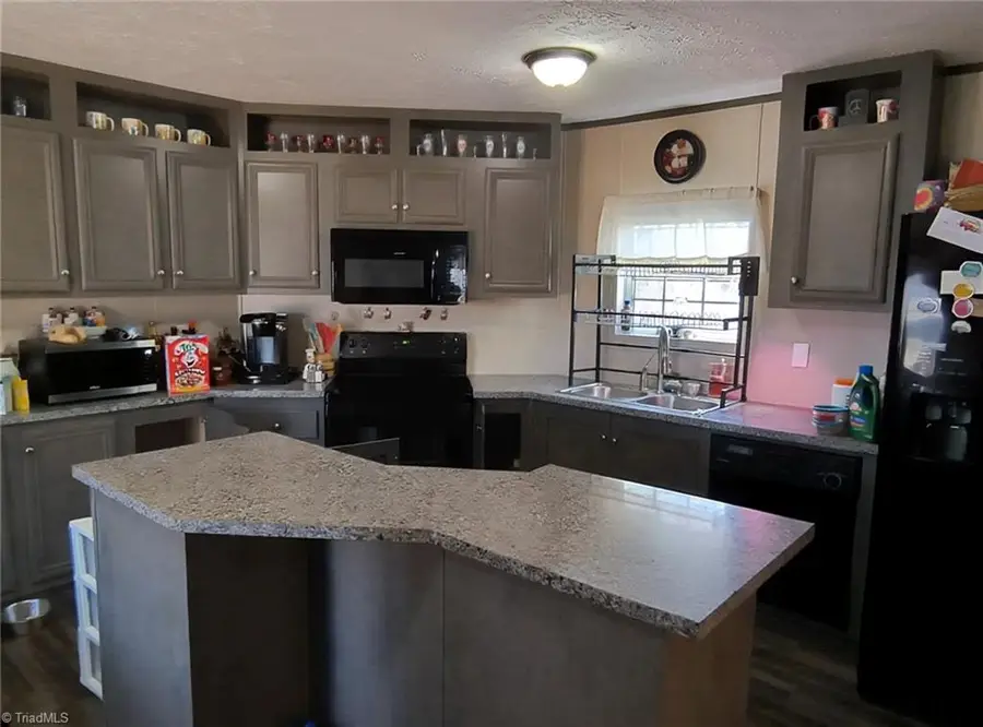 3673 Nc Highway 66 N, Westfield, NC 27053 - #2