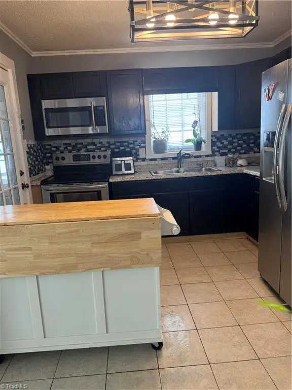 2004 Bailiff Street, Greensboro, NC 27403 - #3